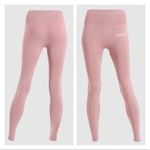 Gymshark - Breeze Lightweight Seamless in Pebble Pink.